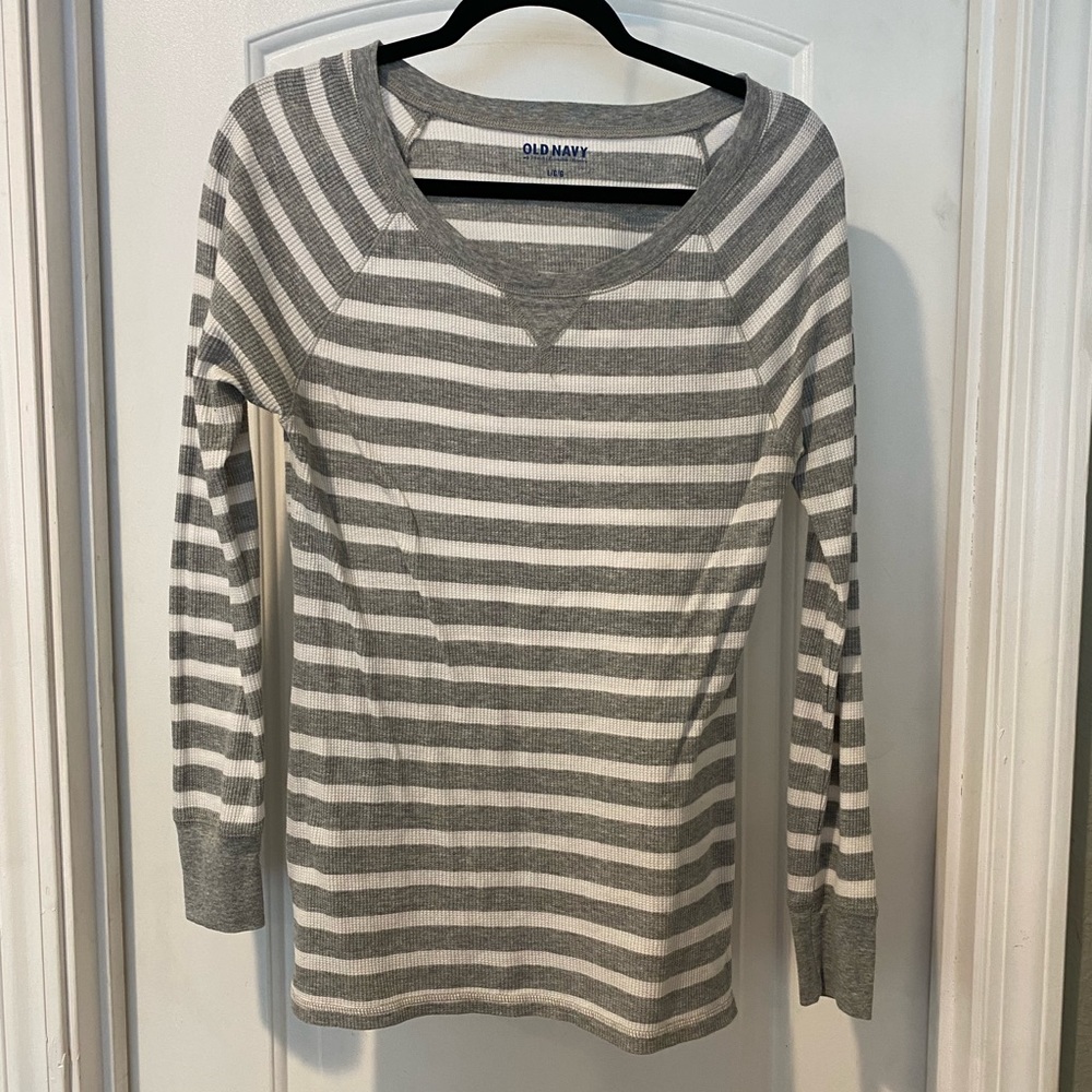 **2 for $15** Old Navy Grey & White Striped Shirt. Size L.